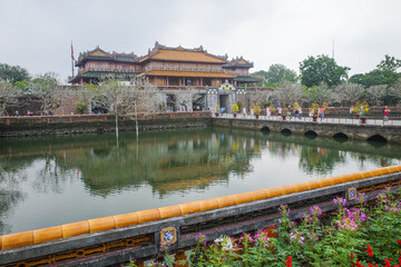 Naklejka premium Hue, Vietnam - 6 Feb, 2024: Meridian Gate to the Imperial City in Hue, Vietnam