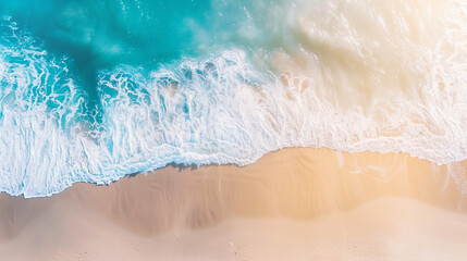 Obraz premium Idyllic Cote d'Azur beach: blue waves, smooth sand, sunny skies. Ideal for travel advertisements.
