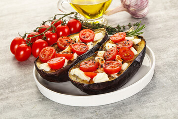 Baked eggplant with cheese and tomato