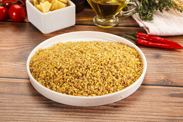 Dry wheat bulgur fow cooking