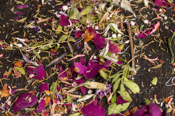 different types of dried flowers in a bouquet