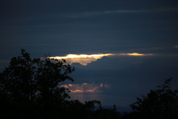 morning sunrise shining through the clouds 