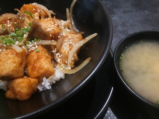 Salmon Don, Japanese food in Bangkok