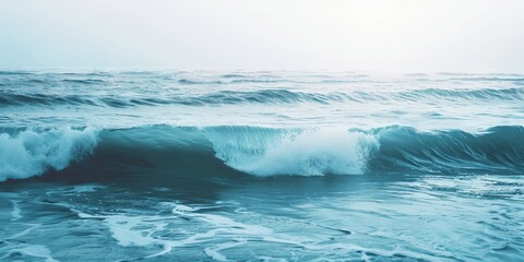 Obraz premium Ocean Wave with White Foam