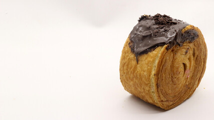 Cromboloni cake with chocolate topping