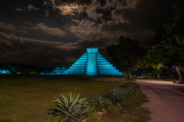 Chichen Itza archaeological site, Kukulkan Pyramid with lights at night in Yucatan, Mexico