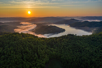 Rożn&oacute;w Wsch&oacute;d słońca