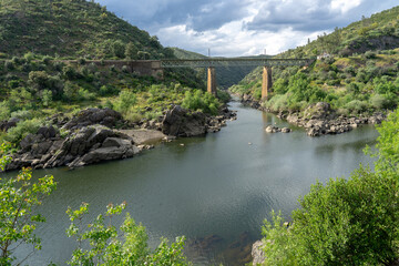 Fototapeta premium Railway bridge under the river Ocreza, Amieira do tejo, fratel District of Castelo Branco