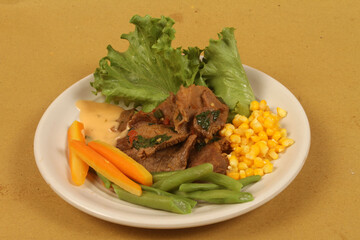 beef with vegetables