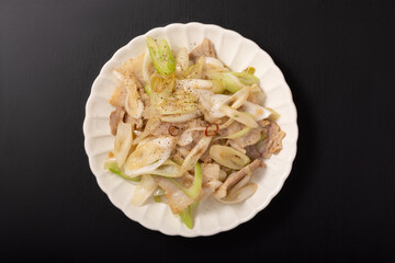 ねぎ塩豚バラ炒め