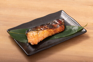 銀鮭　塩こうじ漬け　焼き