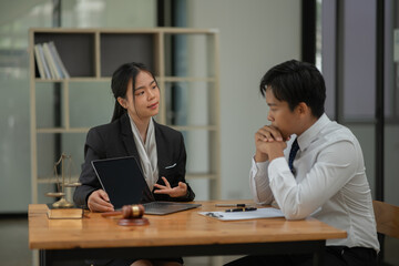 Lawyers, judges, legal matters, agree to discuss and consult with clients.