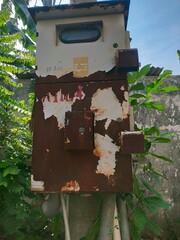 Metal scrub from old material