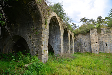 Obraz premium Kargı Han Caravanserai, located in Antalya, Turkey, was built during the Seljuk period.