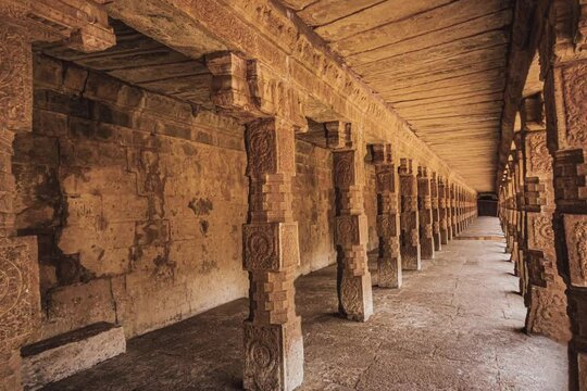 Shri Airavatesvara Temple is a Hindu temple located in Dharasuram, Kumbakonam, Tamil Nadu. It was built by Chola emperor Rajaraja-2. The temple dedicated to Shiva. It is a UNESCO World Heritage Site.	