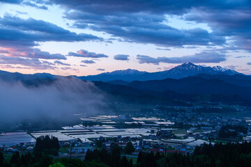 越後駒ヶ岳と雲海