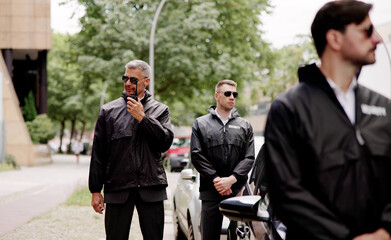 Experienced security agent secures high-end vehicle and passengers