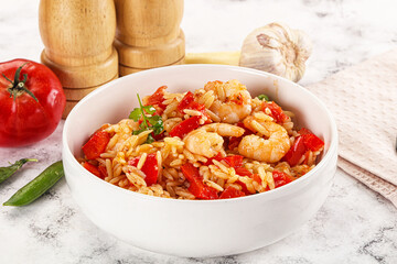 Italian pasta orzo with prawn