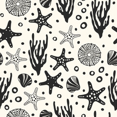 Sea bottom seamless pattern. Summer beach hand-drawn seaside vector print. Undersea world cartoon background with sea urchin, starfish, shell, coral. Seashore elements design for fabrics, wallpaper © Evgeniya Khudyakova