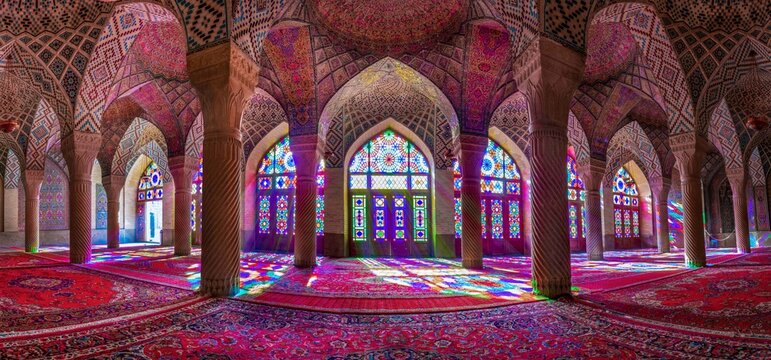 Pink Mosque (Nasir al-Mulk Mosque)