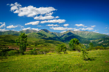 Obraz premium Creu de Perves nountain pass on a spring afternoon (Ribagorça, Catalonia, Pyrenees, Spain)