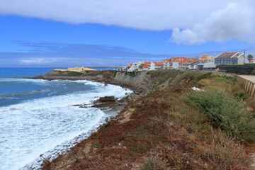 Paisagens e vistas  da Costa marítima portuguesa com as suas praias e ambiente marítimo