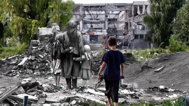 World War II and modern warf  in Ukraine are combined in the composition. Ukraine war. 4K animated photo, parallax