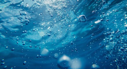 Underwater Bubbles: Close-up View of Ocean Bubbles