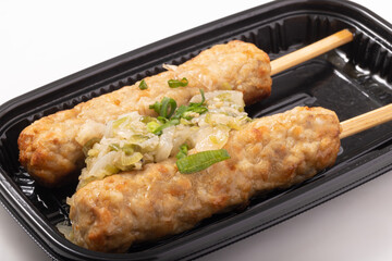 ねぎ塩　牛タン入りつくね