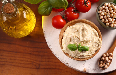 traditional chickpea hummus with olive oil