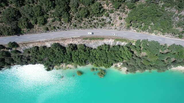 roue et le lac de Sainte-Croix en vue a&eacute;rienne en &eacute;t&eacute; - Provence	