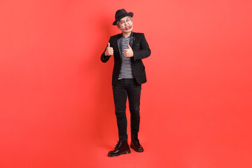 50s man in Halloween costume