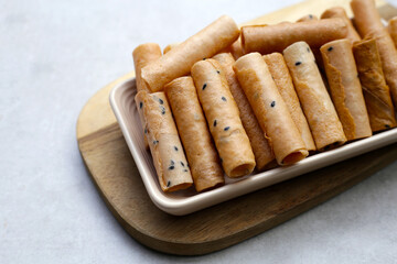 Thai snack, crispy coconut rolls