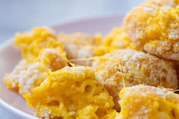 French fries with cheddar and cheese pasta filling