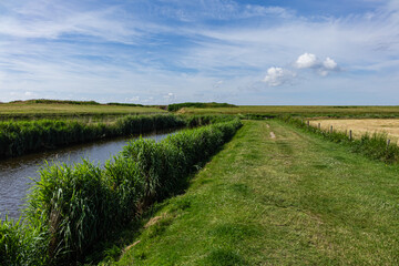 Obraz premium Texel Fort De Schans was built around 1574 by order of William of Orange. In the French period, Napoleon expanded the fortress. Texel is one of the Dutch Wadden Islands. the Netherlands.