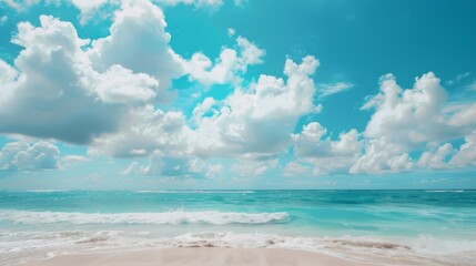 Obraz premium This image showcases a beach with gentle waves kissing the shore and a sky dotted with fluffy clouds, capturing the bliss of a perfect sunny day by the sea.