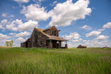 Abandoned farm house north of Hanna, Alberta.