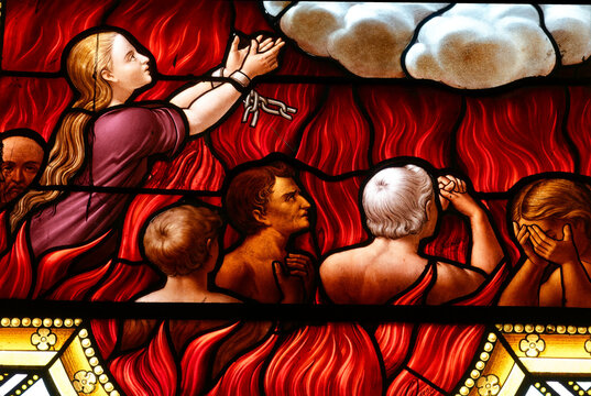 Souls in purgatory fire waiting for the salvation of their souls. &Acirc;mes dans le feu du purgatoire attendant le salut de leur &acirc;me.