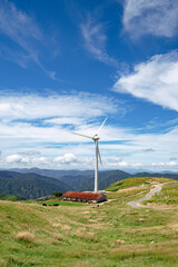 四国カルストの風車