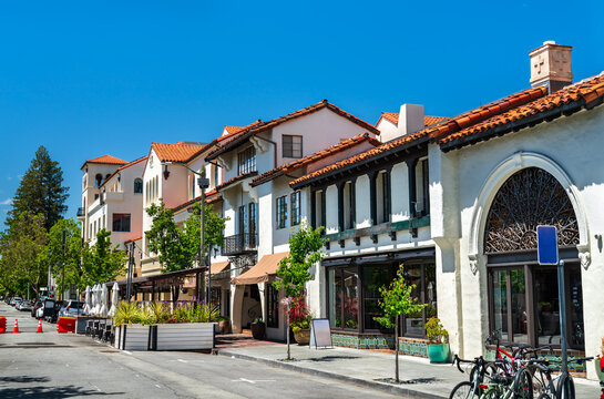 Ramona Street Architectural District in downtown Palo Alto - California, United States