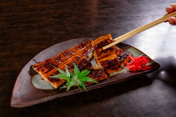 鰻　蒲焼き　土用　丑の日　Grilled eel for the summer