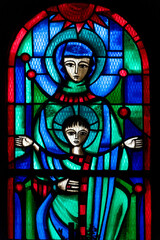 Holy Mary, Madonna, holding baby Jesus Christ in her arms. with the child. Sainte Marie, la Madone, tenant l'enfant Jésus-Christ dans ses bras.