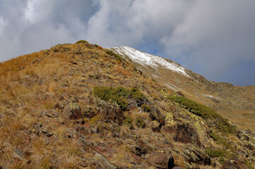 Climbing to the Salòria peak by the ridge towards the summit (Alt Urgell, Catalonia, Spain, Pyrenees)