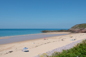 Joli paysage de la côte bretonne depuis le sentier de randonnée GR34 du cap d'Erquy - Bretagne France