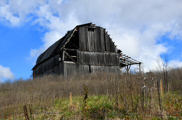 Barn on Hill Top in North Carolina