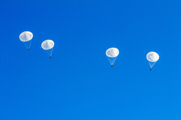 parachute jumping in the Netherlands
