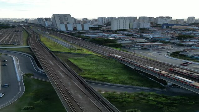 Paisagem Urbana Mooca Tatuap&eacute; Belenzinho Cidade M&atilde;e C&eacute;u Bairros S&atilde;o Paulo Avenida Rua Transito Arquitetura Ruas Hist&oacute;ria Cultura Tradicional Com&eacute;rcio Movimentado Vida Passeio Via Paulista Metr&ocirc; Trem