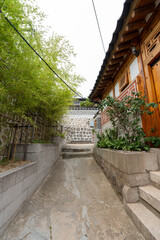 Bukchon Hanok Village, a narrow alleyway