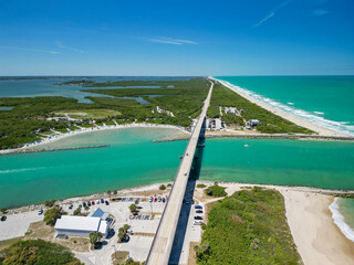 Obraz premium Bridge over Sebastian Inlet in Brevard County on Florida's Space Coast