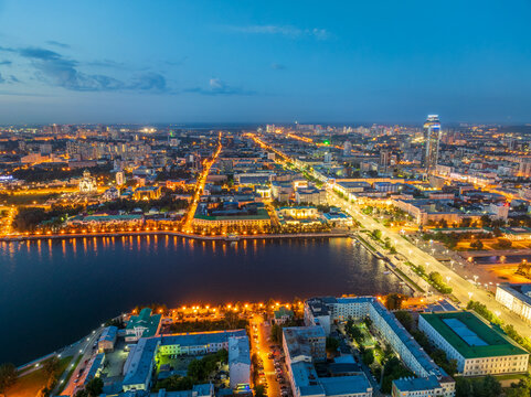 Embankment of the central pond and Plotinka in Yekaterinburg at summer or early autumn night. The historic center of the city of Yekaterinburg, Russia, Aerial View